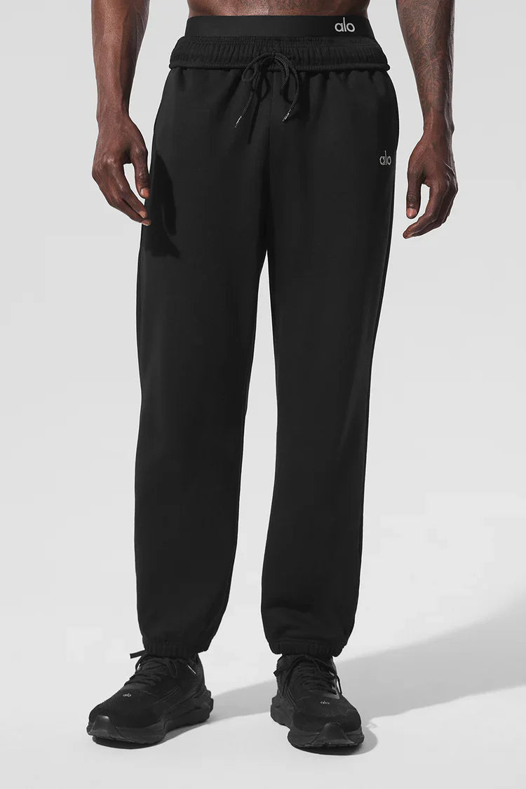 Accolade Sweatpant - Alo